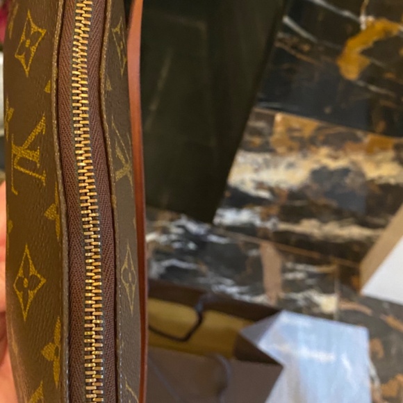 LOUIS VUITTON MONOGRAM POUCHETTE ACCESSOIRES - Picture 4 of 11